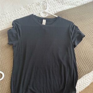 ALO Yoga Ribbed Sea Coast Tee